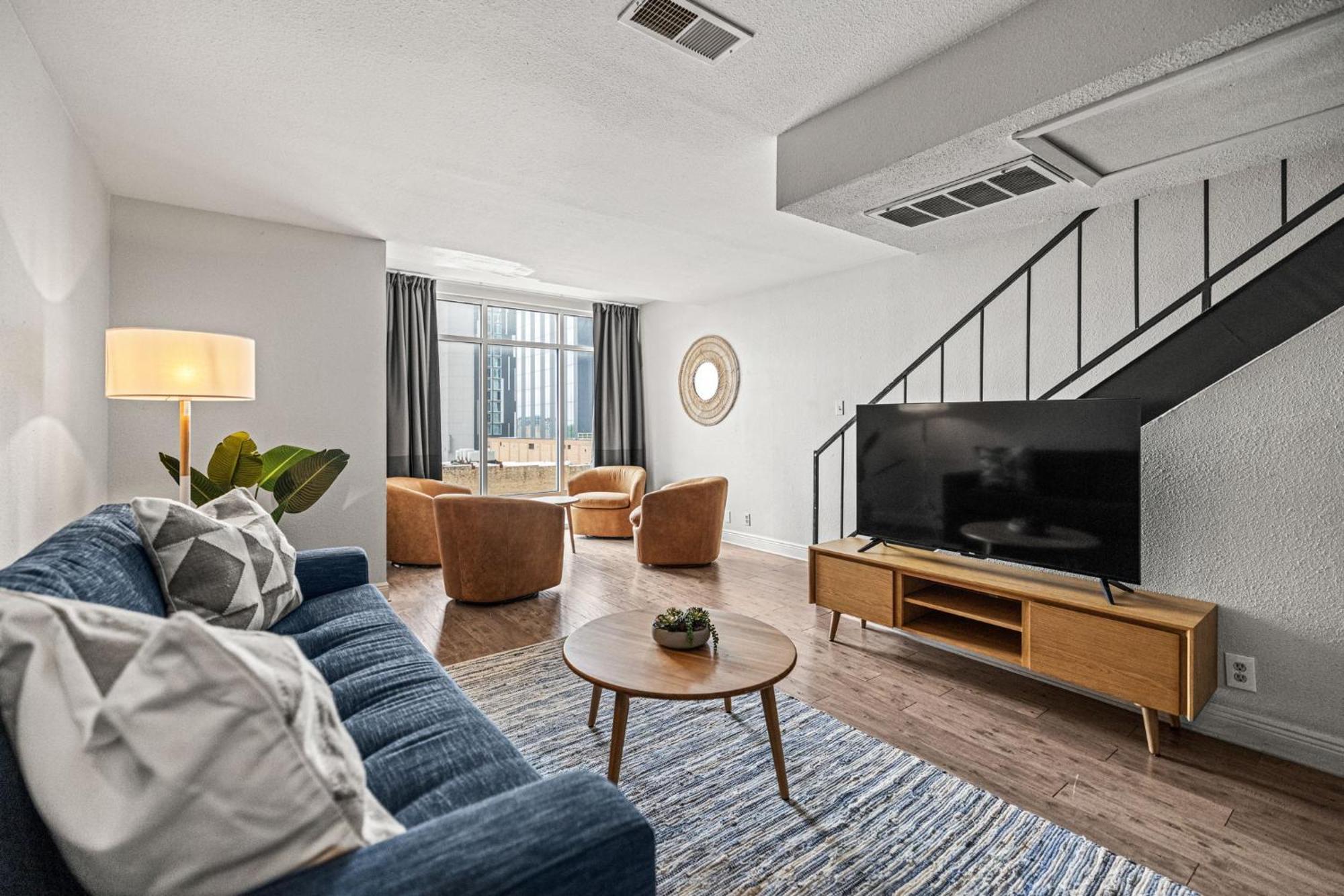 Littlefield Lofts, Hosted By Placemakr - 6Th St Austin Exteriör bild